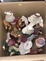 Composition Nativity Figurines