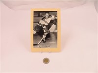 Ike Hildebrand , 1944/64 BEEHIVE Photo Hockey