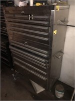 Steel Glide Toolbox w/ Lined Drawers, Key, And on