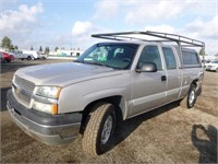 2004 Chevrolet 1500 4x4 Extra Cab Pickup Truck