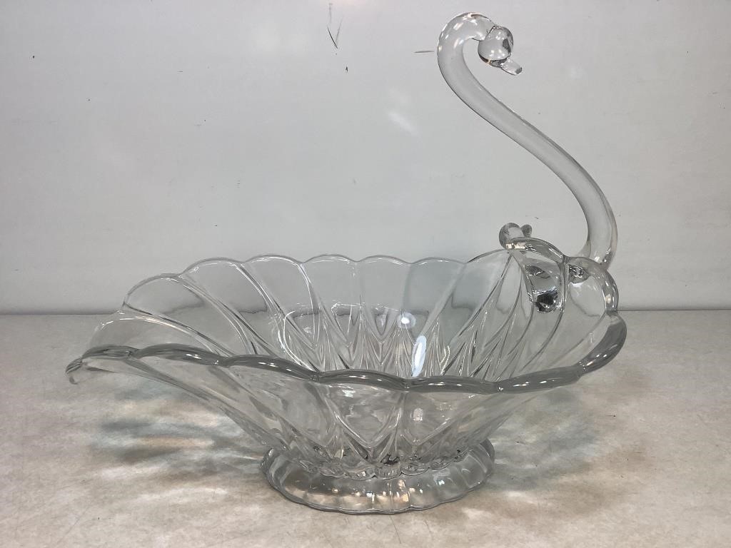 Crystal Swan Bowl, 9in Tall X 12in Long