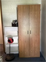 2 Door Cabinet, Shelf Unit, Stats Boxing Bag