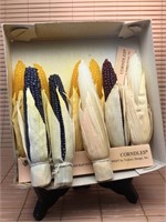 BOXED SET OF CORN HUSK CANDLES