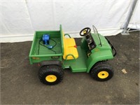 John Deere Battery Powered Child's Gator 4x2