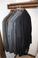 Clothing Lot: Men's Suits & Sports Coats