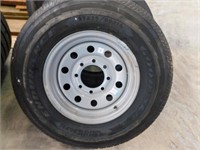 Goodyear 235/80R16 tire/wheel