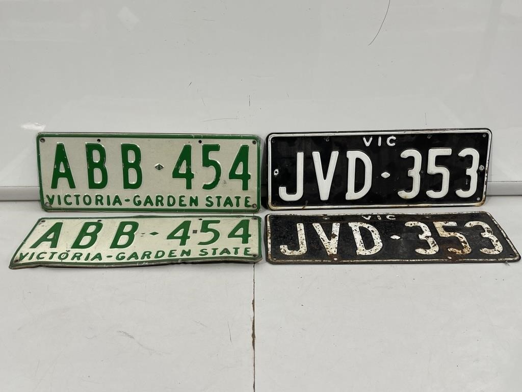 4 x Number Plates (Wall Hangers Only)
