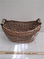 Wicker basket