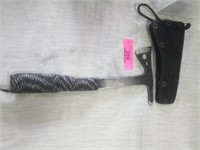 SOG HATCHET