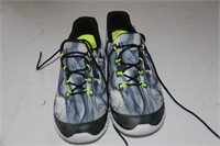 Glycerin tennis shoes size 7