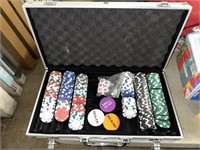 POKER CHIPS AND CASE