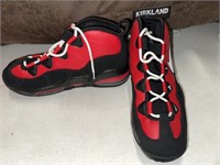 RED AND BLACK NIKE AIR SHOES 8.5
