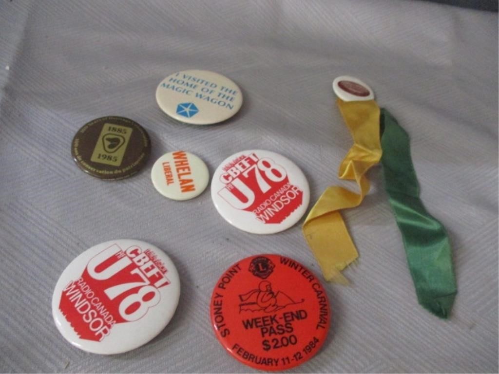 vintage buttons.