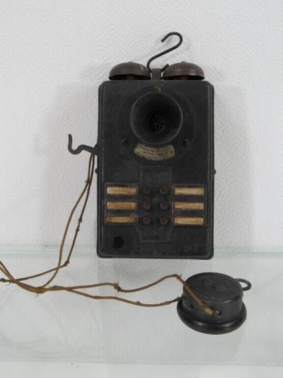 ANTIQUE TELEPHONE: