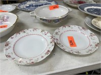 2PC VINTAGE GDA PORCELAIN LIMOGES CHINA PLATES