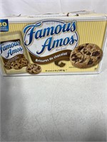 FAMOUS AMOS CHOCOLATE CHIP COOKIES DAMAGED BOX