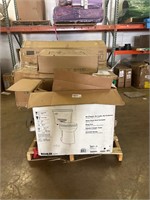 pallet of miscellaneous items