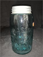 1858 MASON QUART JAR W/ ZINC LID