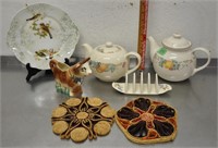 Vintage kitchen items, see pics