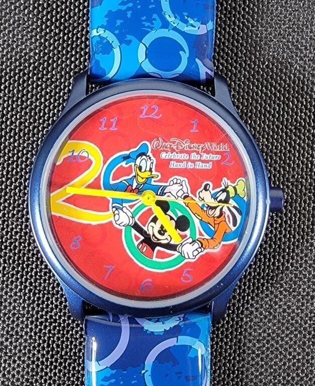 Disney Time Works 2000 Mickey, Donald & Goofy