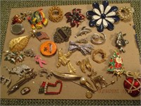 Lot of 34 Costume Pins