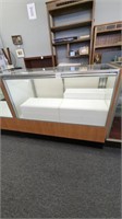 Display cabinet with glass front and top
39"