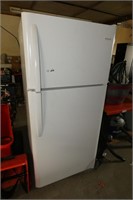 Frigidaire Refrigerator / Freezer Combo