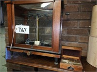 Scales, Wood/Glass Case, Weights Set