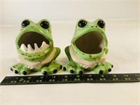 2pcs frog soap and sponge holder