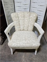 Antique  /  Vintage  Chair