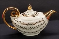 Hall 6-Cup Aladdin Style Teapot, Ivory & Gold