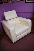 Sofia vergara White Leather Chair