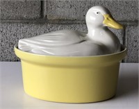 Vintage Hall Nesting Duck Baking Dish