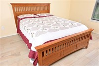 Queen Mission Oak Style Bed & Linens