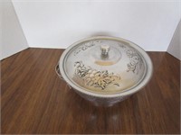 Metal serving bowl with lid