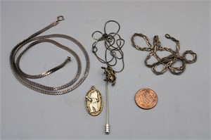 25g. Sterling Chains, Pendant & Hat Pin