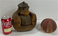 Carved coconut monkey & shell