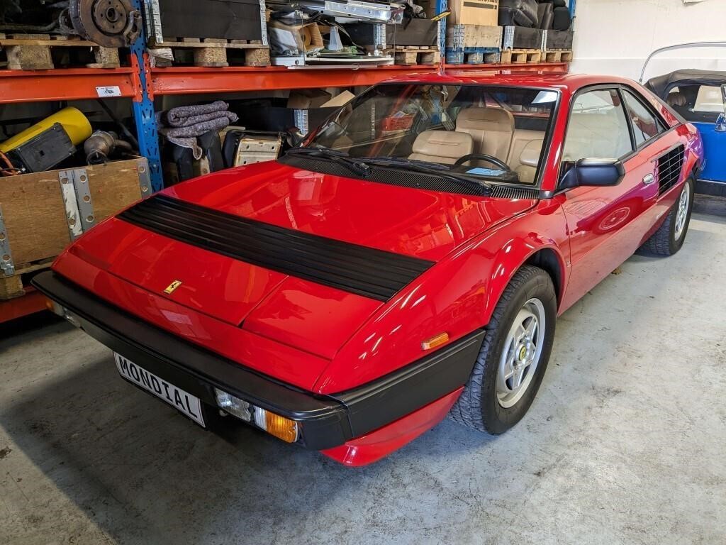 Ferrari MONDIAL 4 plus 4 MOMSFRI (FYN)