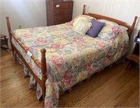 Full size maple bed