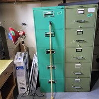 B540 Teal colored Filing cabinet
