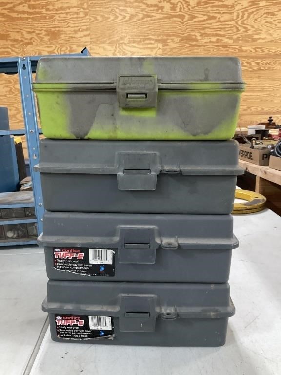 4 Plastic Tool Totes