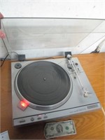 Sony Automatic Direct Drive PS-T33 Turntable
