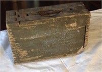 Old Wood Ammo Box Manufactured By F & L Mfg. Co.
