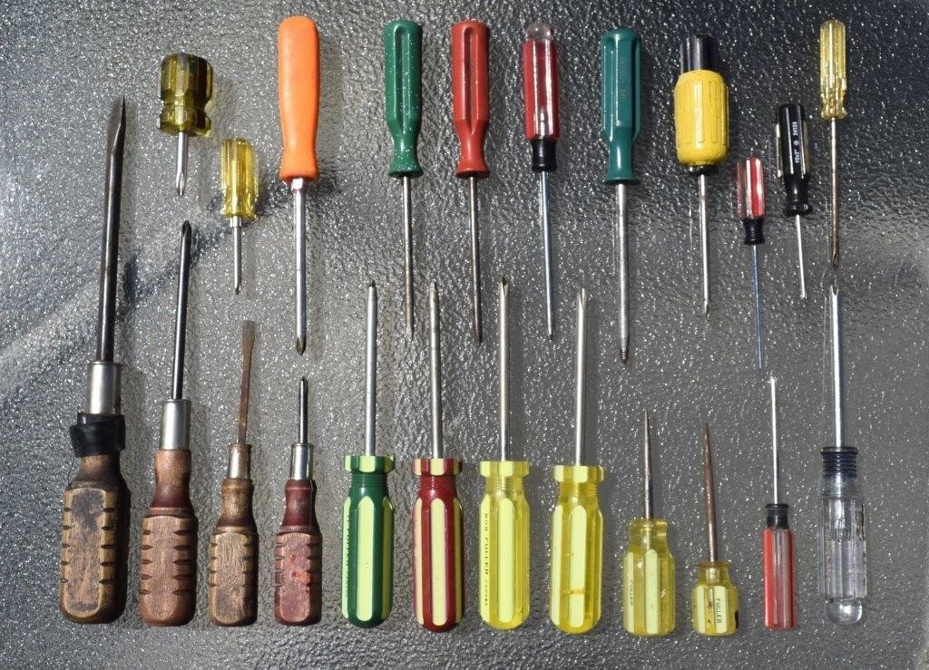 23pc Assorted Screwdriver Lot