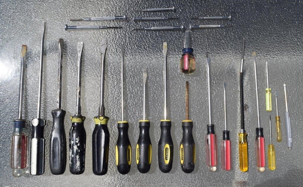 25pc Assorted Screwdriver Lot