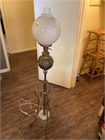 Dual globed floor lamp- nice