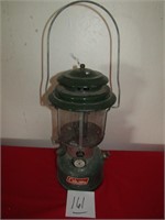 COLEMAN GAS LANTERN MODEL 220