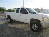 523-2011 CHEVY 2500HD WORK TRUCK-TITLE