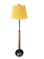 ADJUSTABLE HEIGHT MAHOGANY FLOOR LAMP