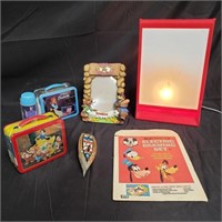 Group of miscellaneous picture frame,